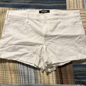 Women’s white shortie shorts